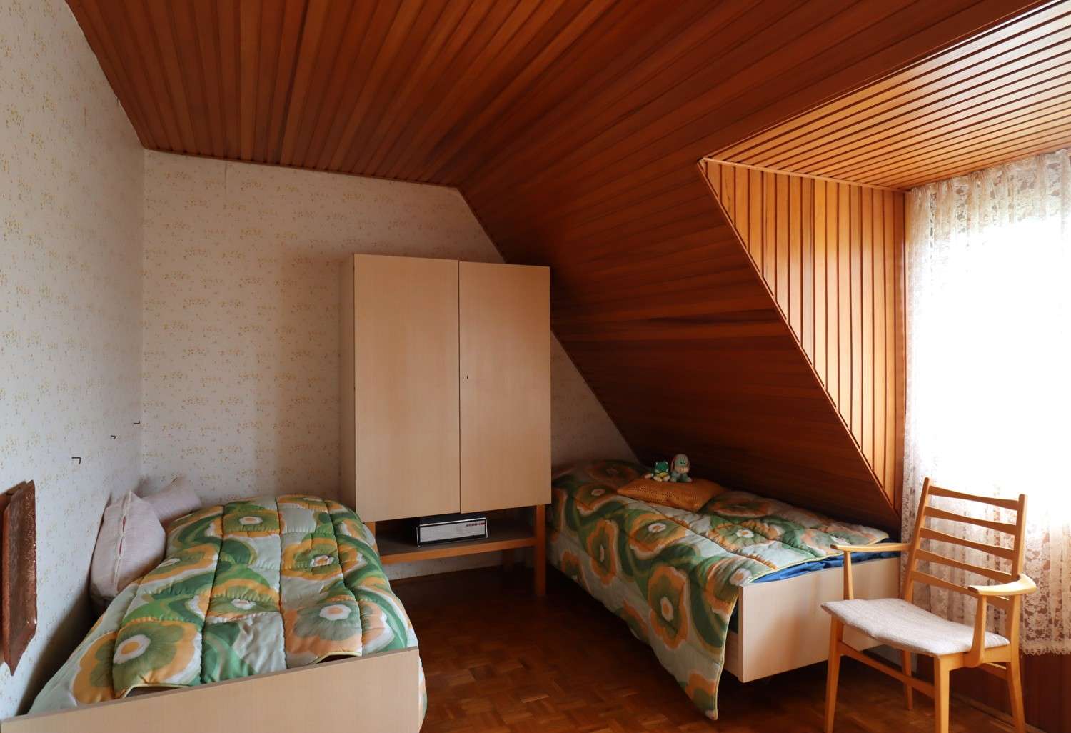 Immobilie in Ansbach - Hier lässt es sich Leben! Viel Platz, ein großes Grundstück und jede Menge Highlights - Bild 1