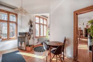 Raffinierte Lässigkeit im Samariterkiez: 1-Zimmer-Altbauwohnung in Friedrichshain