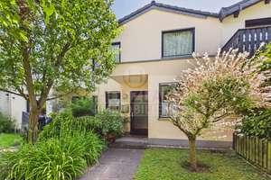 FAMILIENGLÜCK IN RUHIGER WOHNLAGE - MODERNISIERTES REIHENHAUS MIT GARAGE & GARTEN IN VILICH-MÜLDORF – Die vollständige Adresse der Immobilie erhältst du vom Anbieter., 53229 Vilich-Müldorf, Bonn – Vorschaubild 2