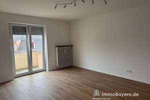 Neuwertige 3-Zimmer-Wohnung mit 2 Balkone in Augsburg-Oberhausen – Die vollständige Adresse der Immobilie erhältst du vom Anbieter., 86154 Oberhausen-Süd, Augsburg – Vorschaubild 2