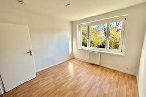 Charmante 2-Zimmer-Wohnung in begehrter Fichtestraße mit grüner Aussicht – Die vollständige Adresse der Immobilie erhältst du vom Anbieter., 39112 Sudenburg, Magdeburg – Vorschaubild 1