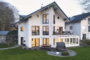 Einmaliger 180° Wasserblick auf 3 Ebenen!
Traumhaus am Nord-Ostsee-Kanal! – Die vollständige Adresse der Immobilie erhältst du vom Anbieter., 24790 Schacht-Audorf – Vorschaubild 4