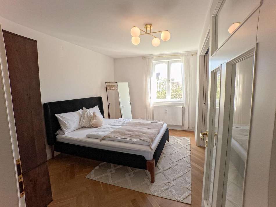 1. Schlafzimmer