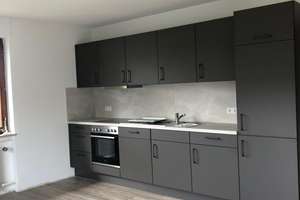 Großzügige 3-Zimmer-Wohnung mit Wintergarten in Schramberg- Sulgen