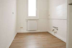 Attraktive 3-Raumwohnung sucht neuen Mieter – Gr. Diesdorfer Straße 94, 39110 Stadtfeld West, Magdeburg – Vorschaubild 2