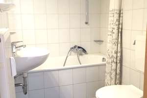 Singelwohnung mitten im Leben und doch sehr ruhig gelegen / 2 ZKB – Vorderer Lech 49, 86150 Lechviertel, östl. Ulrichsviertel, Augsburg – Vorschaubild 7