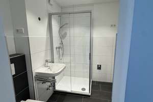 Alltagstaugliche 3-Zimmer-Wohnung mit Balkon in Köln – Zülpicher Straße 15, 50937 Neustadt/Süd, Köln – Vorschaubild 8