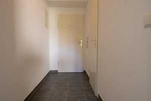 Ruhige, moderne 1-Zimmerwohnung mit EBK in bester Aussichtslage – Stuttgart – Vorschaubild 6