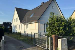 Modernisiertes Mehrfamilienhaus mit 6 Einheiten auf schönem Grundstück in ruhiger Lage – Die vollständige Adresse der Immobilie erhältst du vom Anbieter., 22869 Schenefeld – Vorschaubild 2