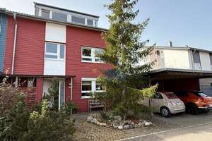 Top gepflegte, ökologisch hochwertige Doppelhaushälfte für Liebhaber in Stadtrandlage von Leutkirch! – Die vollständige Adresse der Immobilie erhältst du vom Anbieter., 88299 Leutkirch im Allgäu – Vorschaubild 1