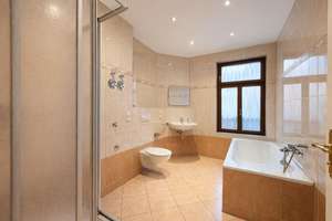 Property thumbnail 24