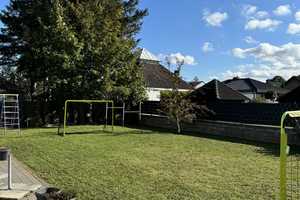 Stadtvilla (Baujahr 2011) mit gehobener Innenausstattung in Nörvenich – Barbaraweg 8, 52388 Düren (Kreis) – Vorschaubild 2