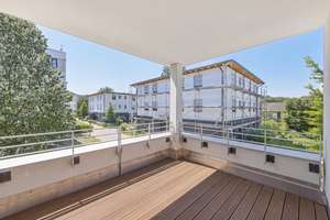 zeitlose Eleganz nahe der Isar - stilvolle 3 Zimmer Wohnung mit zwei Bädern – Die vollständige Adresse der Immobilie erhältst du vom Anbieter., 81925 Oberföhring, München – Vorschaubild 3