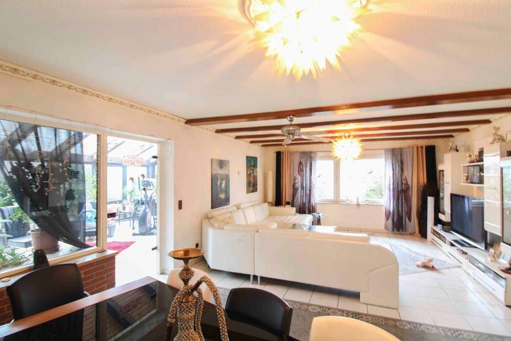 Immobilie in Egelsbach - Renditestarkes Investment trifft auf "Wohnen & Arbeiten" – Vielseitiges Immobilienpaket in Egelsbach - Bild 2