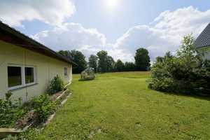 Ruhig gelegenes Zweifamilienhaus mit zusätzlichen 3.000qm Grünland mit Stall/Schuppen und Freisitz – Augsburg (Kreis) – Vorschaubild 9
