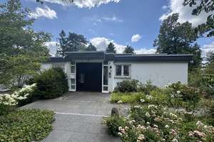 Großer Bungalow mit wunderschönem Garten! – Die vollständige Adresse der Immobilie erhältst du vom Anbieter., 65388 Schlangenbad – Vorschaubild 1