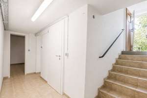 Attraktives Wohnen in Köln Höhenhaus: Modernisiertes 3-Parteienhaus. 188 qm, 8,5 Z. Traumgarten. – Die vollständige Adresse der Immobilie erhältst du vom Anbieter., 51061 Höhenhaus, Köln – Vorschaubild 28