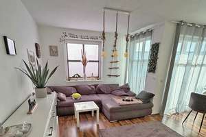 Großzügige 3 Zimmer-Etagenwohnung mit Balkon