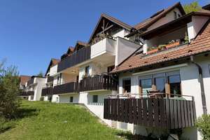 Neu saniertes Bad! 1 Zimmer, fantastischer Ausblick, riesiger Südwestbalkon, Tiefgaragenstellplatz – Breitensteinstr. 66, 72574 Bad Urach – Vorschaubild 18