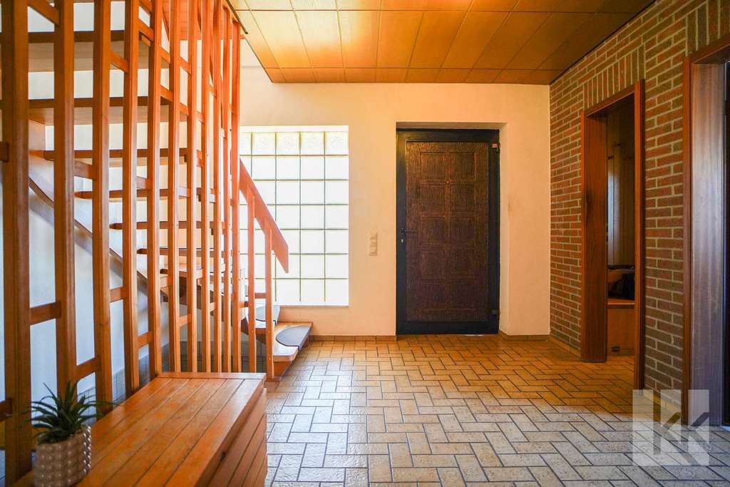 Immobilie in Tiddische - 2.315 m² Grundstück in Tiddische – Einfamilienhaus mit Schwimmteich und Entwicklungspotenzial - Bild 1