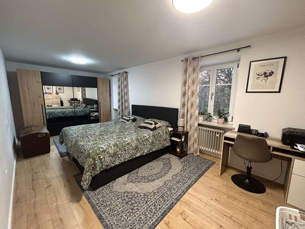 Immobilie in Waldkirchen - Einfamilienhaus mit Einliegerwohnung in 94065 Waldkirchen - Bild 3