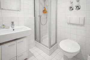 Kapitalanleger aufgepasst - Gepflegte 1-Zimmerwohnung mit Tiefgaragenstellplatz – 93059 Reinhausen, Regensburg – Vorschaubild 4