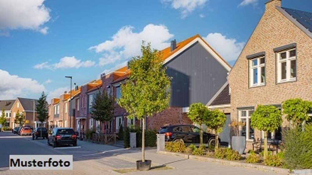 Immobilie in Erbach - Einfamilien-Reihenmittelhaus mit viel Platz für die Familie - Bild 0