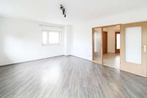 Oberhohndorf + Doppelhaushälfte + sofort beziehbar + 2 Terrassen + Garage + neu renoviert – Die vollständige Adresse der Immobilie erhältst du vom Anbieter., 8056 Oberhohndorf, Zwickau – Vorschaubild 5