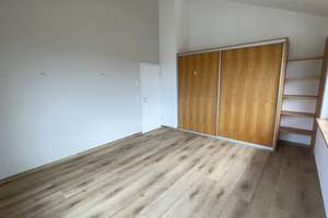 Modernes EFH 22 kWh/(m² a) mit Garten, EBK, Wallbox und Doppelgarage in Laichingen – Am Bleichberg 61, 89150 Laichingen – Vorschaubild 24