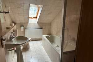 Geräumiges, preiswertes 6-Raum-Einfamilienhaus mit gehobener Innenausstattung in Glattbach – Hauptstraße 156, 63864 Aschaffenburg (Kreis) – Vorschaubild 11