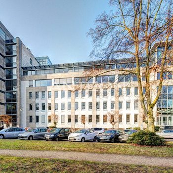 Bürofläche im Kern von Oberkassel | Arbeiten direkt am Rhein | Top Anbindung