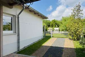 Einfamilienhaus mit Wintergarten, Teich, Carport in Top Zustand in ruhiger Lage – Andromedastraße 18, 99092 Bindersleben, Erfurt – Vorschaubild 11