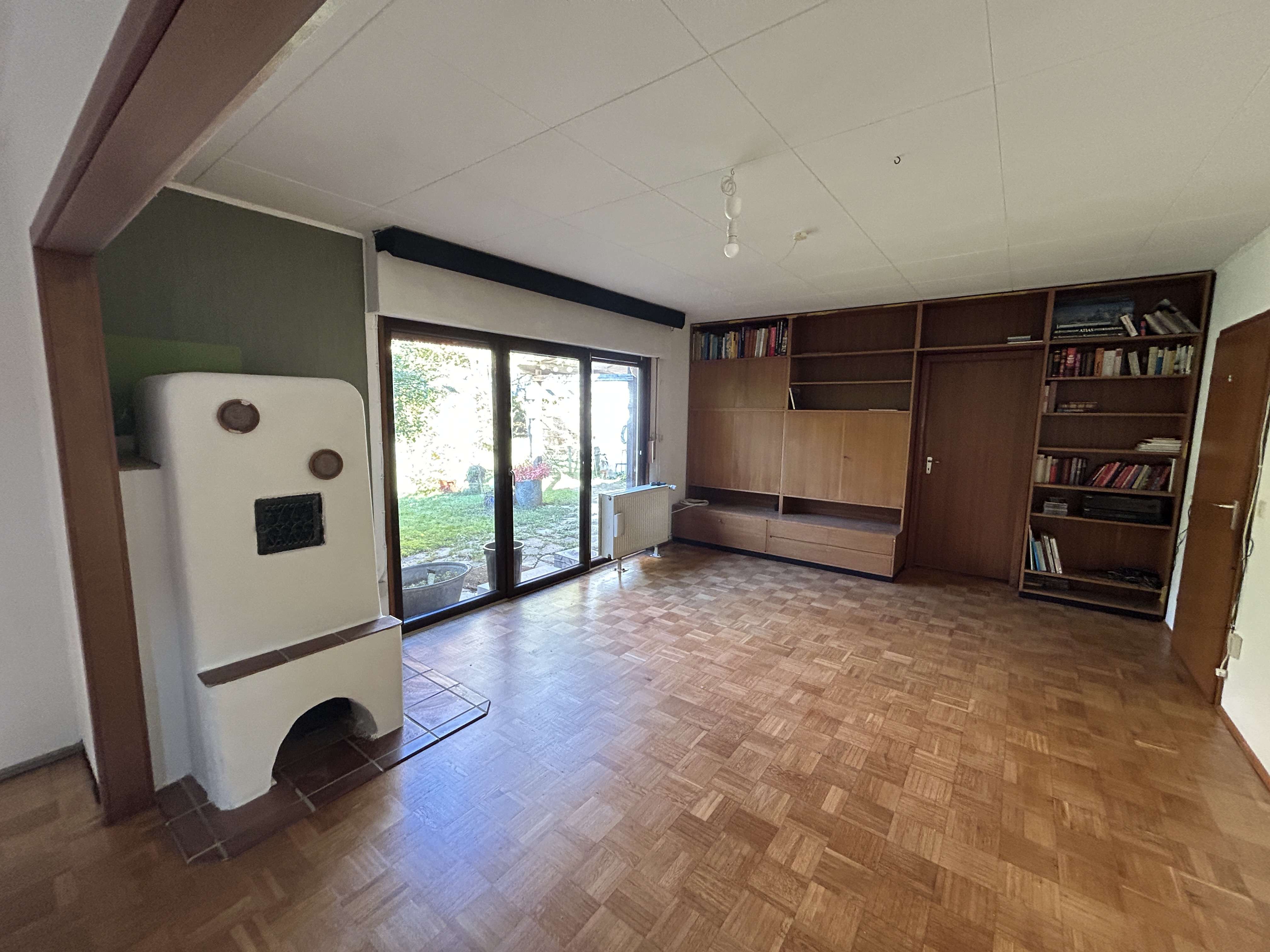 Immobilie in Adelschlag - Leben, Arbeiten und Entspannen - EFH mit großem Garten in Pietenfeld - Bild 7