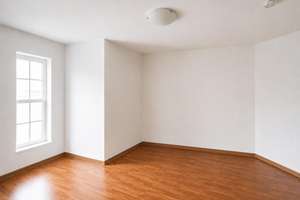 RESERVIERT: BEZUGSFREI AB 01.10. - PROVISIONSFREI - 2-Raumwohnung mit großem Balkon + Lift – 4159 Möckern, Leipzig – Vorschaubild 6