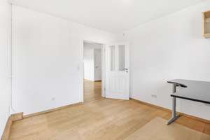 Property thumbnail 11