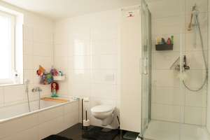 Property thumbnail 12