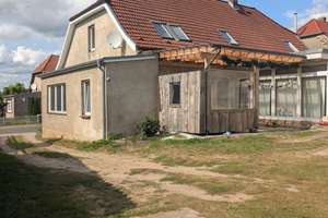 8-Zimmer Einfamilienhaus in Vellahn mit 230 m² Wohnfläche – Die vollständige Adresse der Immobilie erhältst du vom Anbieter., 19260 Vellahn – Vorschaubild 2