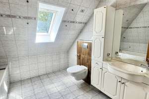 Individuelles EFH mit 2 Einheiten: 11 Zimmer, 409 m² Nutzfl., Keller, Pool, großer Garten! – Puschkinallee xx, 15745 Wildau – Vorschaubild 58