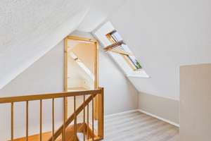 Ihr Traumhaus zwischen Stadtleben und Natur: Modernisiertes Zweifamilienhaus mit großem Garten – Reetkükenweg 21, 21147 Hausbruch, Hamburg – Vorschaubild 30