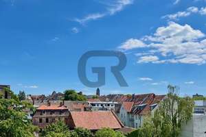 Altbauwohnung im Martinsviertel mit Terrasse