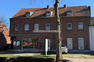 Wohn- u. Geschäftshaus mit Ladenlokal, Mietwohnungen plus  moderner Eigentümer - Wohnung – Die vollständige Adresse der Immobilie erhältst du vom Anbieter., 52538 Gangelt – Vorschaubild 1