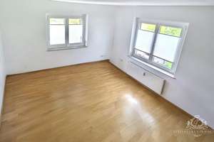 Großzügige Familienwohnung mit Sonnenbalkon und Gartenmitbenutzung – Die vollständige Adresse der Immobilie erhältst du vom Anbieter., 1277 Gruna, Dresden – Vorschaubild 10