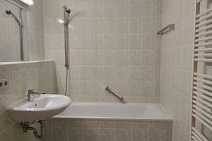 Jetzt einziehen oder vermieten: Bezugsfreie 1-Zimmer-Wohnung inklusive Tiefgaragenstellplatz – Meusdorfer Str. 17, 4277 Connewitz, Leipzig – Vorschaubild 6