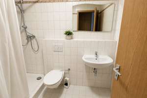 Gepflegte 3-Zimmer-Wohnung mit Balkon & TG-Stellplatz in Köln-Vingst – Kuthstrasse 92, 51107 Vingst, Köln – Vorschaubild 5
