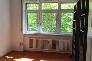 Stilvolle, ruhig gelegene vier Zimmer Altbau Wohnung mit Terrasse in der Weststadt – Die vollständige Adresse der Immobilie erhältst du vom Anbieter., 76133 Weststadt, Karlsruhe – Vorschaubild 8