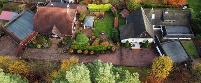 3 sehr gepflegte Häuser auf einem Grundstück, Mehr-Generationen-Wohnen, Winsen/Aller OT Meißendorf