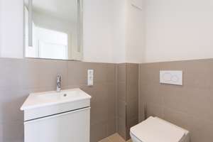 3 Zi Neubau, Einbauküche, TG-Stellplatz – Werdener Straße 96, 40233 Flingern Süd, Düsseldorf – Vorschaubild 2