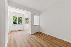 Sanierte & bezugsfreie 3-Zimmer-Wohnung in Deutz am Eduardus Krankenhaus – Die vollständige Adresse der Immobilie erhältst du vom Anbieter., 50679 Deutz, Köln – Vorschaubild 4