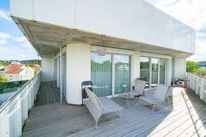Lichtdurchflutete 2,5-Raum-Wohnung mit Einbauküche und großem Balkon – 93051 Großprüfening-Dechbetten-Königswiesen, Regensburg – Vorschaubild 3