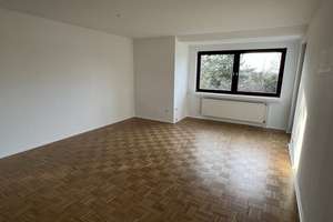 2-Zimmer-Dachgeschosswohnung mit Balkon und eigenem Eingang in Bonn-Holzlar – Die vollständige Adresse der Immobilie erhältst du vom Anbieter., 53229 Holzlar, Bonn – Vorschaubild 4